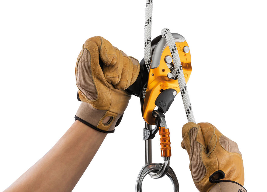 CAMP Druid Descender with antipanic function auto-braking descender for  rope access and rescue