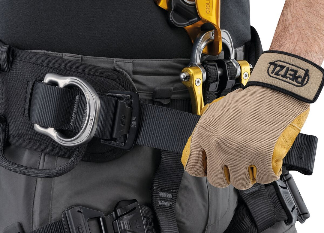 PETZL - Petzl アストロボットファースト Petzl Astro Bod Fast Harness – International Version – T'NT